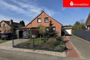 gemütliches Einfamilienhaus im Luftkurort Albersdorf in ruhiger Lage – Die vollständige Adresse der Immobilie erhältst du vom Anbieter., 25767 Albersdorf – Vorschaubild 1