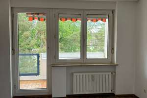 Sehr gepflegte 3-Zimmer-ETW, ca. 72 qm, Loggia mit Blick ins Grüne – Die vollständige Adresse der Immobilie erhältst du vom Anbieter., 81739 Altperlach, München – Vorschaubild 3