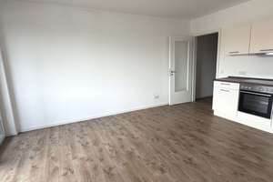 Renovierte 2-Zi.-Whg. inkl. Balkon – Hechtstraße 4, 1097 Leipziger Vorstadt, Dresden – Vorschaubild 2