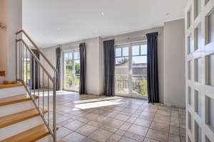Traumhaftes Haus zum Direktbezug, mit schönem Schwimmteich in Köln-Blumenberg – Die vollständige Adresse der Immobilie erhältst du vom Anbieter., 50765 Blumenberg, Köln – Vorschaubild 2