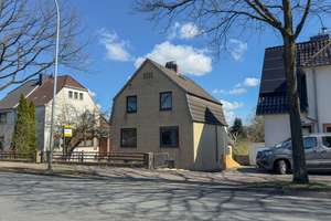 Reserviert - Ihr künftiges Haus mit vielseitigen Entwicklungsmöglichkeiten! – Die vollständige Adresse der Immobilie erhältst du vom Anbieter., 25421 Pinneberg – Vorschaubild 1