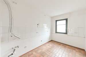 Haus im Finca-Style mit Garten + Terrasse + Balkon + Kamin + Doppelgarage – Bochum – Vorschaubild 14