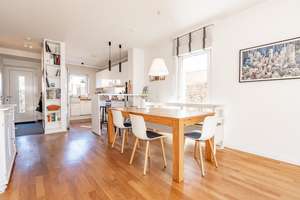 Seltene Gelegenheit: Modernes familienfreundliches Townhouse mit Loggia und Dachterrasse – Die vollständige Adresse der Immobilie erhältst du vom Anbieter., 22337 Ohlsdorf, Hamburg – Vorschaubild 7