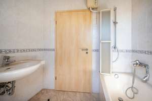 Großzügiges Wohnhaus mit vielseitigen Nutzungsmöglichkeiten in bevorzugter Lage von Höhn – Die vollständige Adresse der Immobilie erhältst du vom Anbieter., 56462 Höhn – Vorschaubild 10