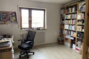 Gepflegte 3-Zimmer-Wohnung mit Balkon, EBK und Parkhausstellplatz in Erlangen Zentrum – Spinnereistraße 18, 91052 Tal, Erlangen – Vorschaubild 8