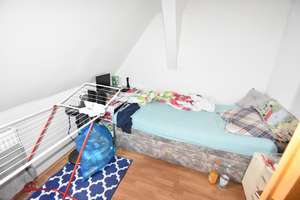 **Zweifamilienwohnhaus in Bondorf zu verkaufen** – Die vollständige Adresse der Immobilie erhältst du vom Anbieter., 71149 Bondorf – Vorschaubild 8