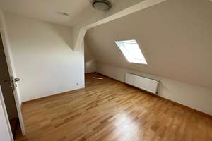 Schöne 2,5 Zimmer Maisonette mit Balkon in ruhiger Lage zu vermieten ! – Die vollständige Adresse der Immobilie erhältst du vom Anbieter., 38122 Westliches Ringgebiet, Braunschweig – Vorschaubild 6