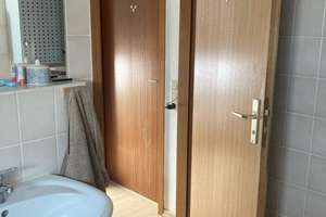 Helle Maisonette-Wohnung mit EBK & Terrasse – Supermarkt im Haus, Bahnhof & Flughafenbus in der Nähe – Die vollständige Adresse der Immobilie erhältst du vom Anbieter., 70329 Obertürkheim (Ortsteil), Stuttgart – Vorschaubild 8