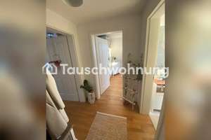 Tauschwohnung: Tauschen wunderschöne Zweizimmerwohnung