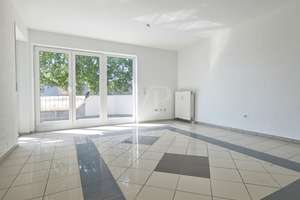Sofort bezugsfertig nach Modernisierung – Wohnen mit Balkon & Wintergarten – Die vollständige Adresse der Immobilie erhältst du vom Anbieter., 75179 Nordstadt, Pforzheim – Vorschaubild 3