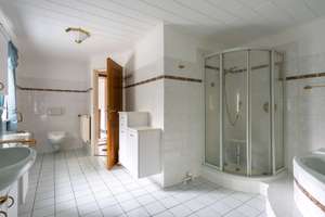 Achim: Zweifamilienhaus mit Potenzial – Frei zur Vermietung  oder zur Selbstnutzung! Obj.8692 – Die vollständige Adresse der Immobilie erhältst du vom Anbieter., 28832 Achim – Vorschaubild 20