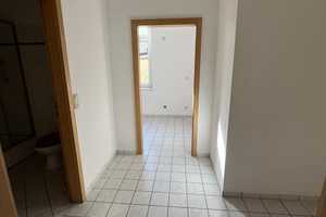 Modernisierte 2,5R.-Altbauwohnung in ruhiger Seitenstraße! – Gottfriedstraße 5, 45884 Gelsenkirchen – Vorschaubild 2