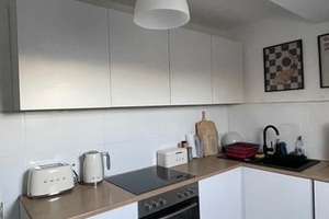 Schöne Dachgeschosswohnung mit Einbauküche im Zentrum von Essen ! – Kurfürstenstraße 54, 45138 Südostviertel, Essen – Vorschaubild 8