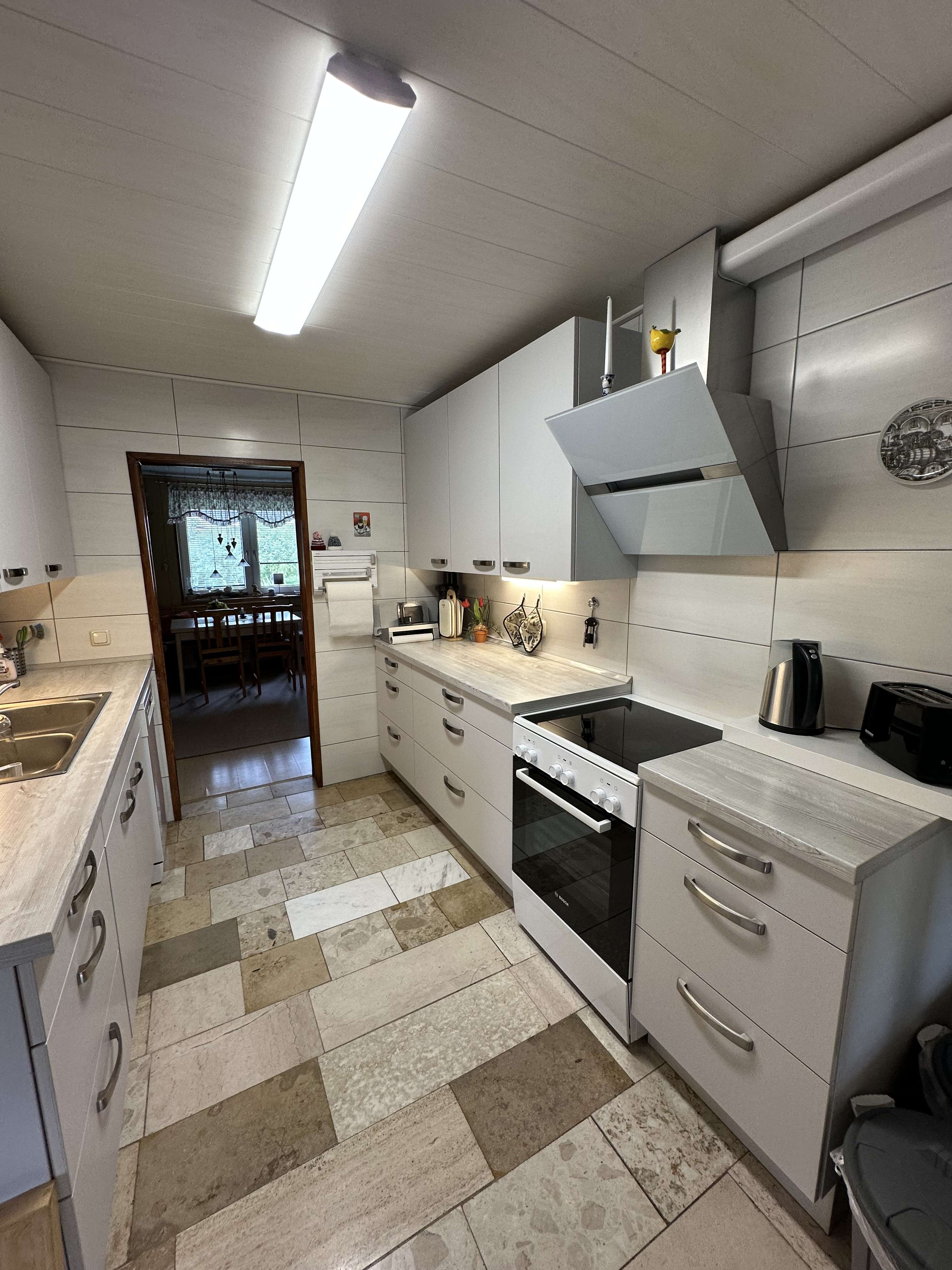 Immobilie in Damshagen - Traumhaftes Anwesen 3963 m² /Alleinlage gegenüber vom Gutshaus in Parin/ Blick auf den großen Teich - Bild 5