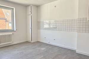 FRIEDERICH: WG-geeignete Wohnung (4. OG) mit großer Wohnküche in zentraler Aachener Innenstadtlage – Die vollständige Adresse der Immobilie erhältst du vom Anbieter., 52070 Kaiserplatz, Aachen – Vorschaubild 4