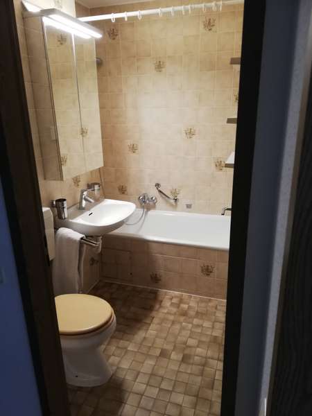 Wohnung 1-1.1 Badezimmer