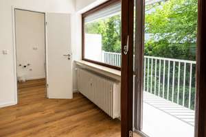 **BEETHOVENVIERTEL** Sanierte 1 ZKB- Wohnung mit Balkon in TOP Lage (ERSTBEZUG) – Völkstraße 8, 86150 Bahnhofs-, Bismarckviertel, Augsburg – Vorschaubild 4