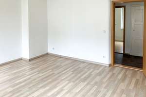 Moderne 3- Zimmerwohnung in Neuwürschnitz – Oberwürschnitzer Str. 44, 9376 Oelsnitz/Erzgebirge – Vorschaubild 2