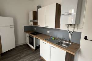 Moderne 4 Zimmer Wohnung mit Einbauküche