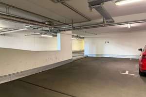 Penthouse-Flair mit großzügiger Sonnenterrasse, Licht, Raum und traumhaftem Ausblick! – Die vollständige Adresse der Immobilie erhältst du vom Anbieter., 80809 Am Riesenfeld, München – Vorschaubild 17