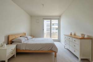 Erstbezug & Neubau! 4-Zimmer-Wohnung mit Loggia, Balkon & hochwertiger Ausstattung inkl. Einbauküche – Die vollständige Adresse der Immobilie erhältst du vom Anbieter., 81735 Waldtrudering, München – Vorschaubild 6