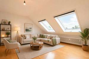 Lichtdurchflutete 3-Zimmer-Dachgeschosswohnung mit Stellplatz in Friedrichsdorf – Die vollständige Adresse der Immobilie erhältst du vom Anbieter., 61381 Friedrichsdorf – Vorschaubild 2