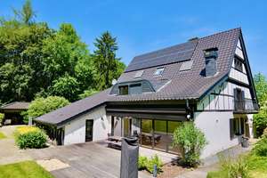 EINE RESIDENZ VON AUSSERGEWÖHNLICHER PRÄSENZ IN EXKLUSIVER WALDRANDLAGE – Die vollständige Adresse der Immobilie erhältst du vom Anbieter., 58093 Lennetal, Hagen – Vorschaubild 20