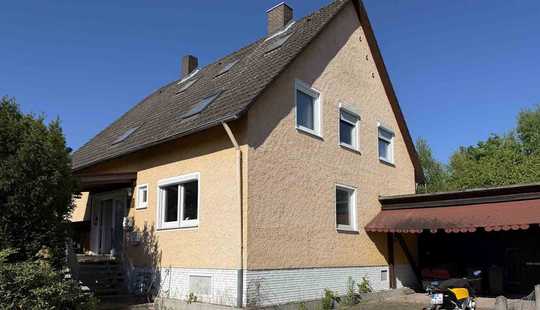 Bild von Langlinges: Freistehendes Einfamilienhaus mit großem Grundstück
