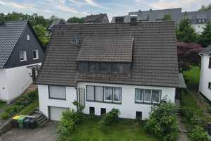 VR IMMO: Teilsaniertes Zweifamilienhaus in ruhiger Sackgassenlage – Märkischer Kreis – Vorschaubild 3