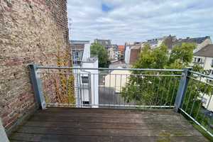 Helles Appartement mit Balkon und Blick ins Grüne  – Balthasarstr. 13, 50670 Köln – Vorschaubild 4