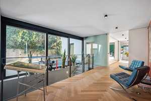 Sofort bezugsfertige Designervilla mit Traumblick fußläufig in die Innenstadt von Königstein – Hochtaunuskreis – Vorschaubild 5