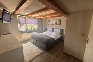 Gemütliches Zimmer mit separatem Eingang und eigenem Bad in Erxleben (Börde)