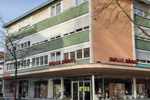Helle 3-Zimmer-Wohnung mit Dachterrasse in zentraler Lage von Singen