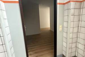 Willkommen zuhause: Großzügige 2-Zimmer-Wohnung mit 72 m² in Oberhausen – Teutoburger Str. 259, 46119 Klosterhardt-Süd, Oberhausen – Vorschaubild 3