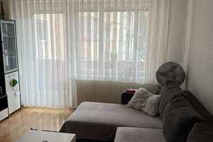 Helle, sehr ruhige 3-Zimmerwohnung mit Balkon !
