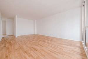 Attraktive 3-Zimmer-Wohnung mit EBK! – 80997 Moosach-Bahnhof, München – Vorschaubild 2