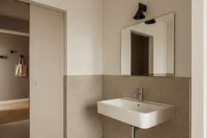 Direkt an der Spree: Designwohnung mit Wasserblick, Balkon und Architektur von J. Mayer H. – Michaelkirchstrasse 22d, 10179 Mitte (Ortsteil), Berlin – Vorschaubild 4