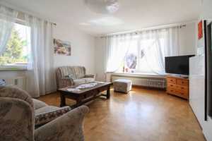 Große, teilvermietete DHH mit 2 Wohneinheiten, 3 Balkonen, Garage, Keller und sehr schönem Garten – Schaumburg (Kreis) – Vorschaubild 12