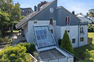 Modernes Wohnhaus mit Wintergarten, Terrassen und lichtdurchflutetem Raumkonzept – Die vollständige Adresse der Immobilie erhältst du vom Anbieter., 24226 Heikendorf – Vorschaubild 2