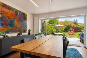 Moderne Wohnqualität – Einfamilienhaus mit Einliegerwohnung – Die vollständige Adresse der Immobilie erhältst du vom Anbieter., 76275 Ettlingen – Vorschaubild 2