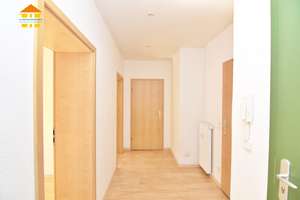 2-Raum-Wohnung mit Balkon und EBK! – Wartburgstraße 12, 9126 Bernsdorf, Chemnitz – Vorschaubild 4