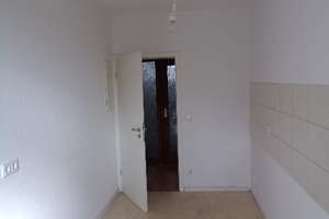 Helle 3,5-Zimmer Wohnung im 1. OG in Duisburg-Neumühl – Bennostraße 28, 47167 Neumühl, Duisburg – Vorschaubild 9