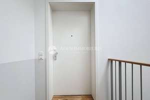 Dachgeschoss-Maisonette mit Terrasse, Aufzug, EBK und Fußbodenheizung! – Bredtschneiderstr. 15, 14057 Westend, Berlin – Vorschaubild 35