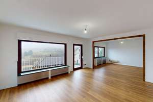 Großzügig leben mit Stil - Zweifamilienhaus mit weitläufigem Garten – Die vollständige Adresse der Immobilie erhältst du vom Anbieter., 65207 Auringen, Wiesbaden – Vorschaubild 2