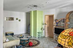 Charmante 2-Zimmer-Wohnung mit Wintergarten und Tiefgarage in Nürnberg, Röthenbach – Die vollständige Adresse der Immobilie erhältst du vom Anbieter., 90449 Röthenbach Ost, Nürnberg – Vorschaubild 4
