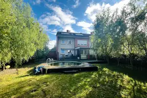 * Endlich EIGENTUM *
Reihenendhaus mit Garage, Pellet-Heizung und Gartenpool 
in Rheine-Eschendorf – Steinfurt (Kreis) – Vorschaubild 2