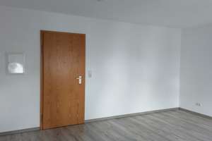 Niedliche 1-Raum-DG-Wohnung mit EBK und Tiefgaragen-Stellplatz* in Sudenburg sucht neuen Mieter/in! – St.-Michael-Straße 49, 39112 Sudenburg, Magdeburg – Vorschaubild 7