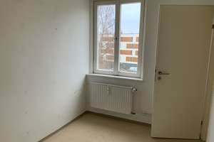 Direkt an der U-Bahn! – Rothenburger Str. 204, 90439 Sündersbühl, Nürnberg – Vorschaubild 5