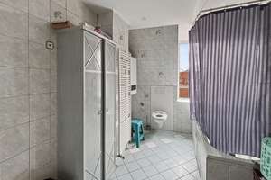 Attraktive 5-Zimmer-Dachgeschosswohnung mit ca.108 m² – vermietet &amp; zentral in Fürth – 90763 Südliche Südstadt, Fürth – Vorschaubild 5