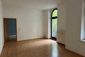 Nette 2-Raum-Wohnung mit EBK und Balkon zwischen Hasselbachplatz und Uniklinik! – Hellestr. 2 a, 39112 Magdeburg – Vorschaubild 6